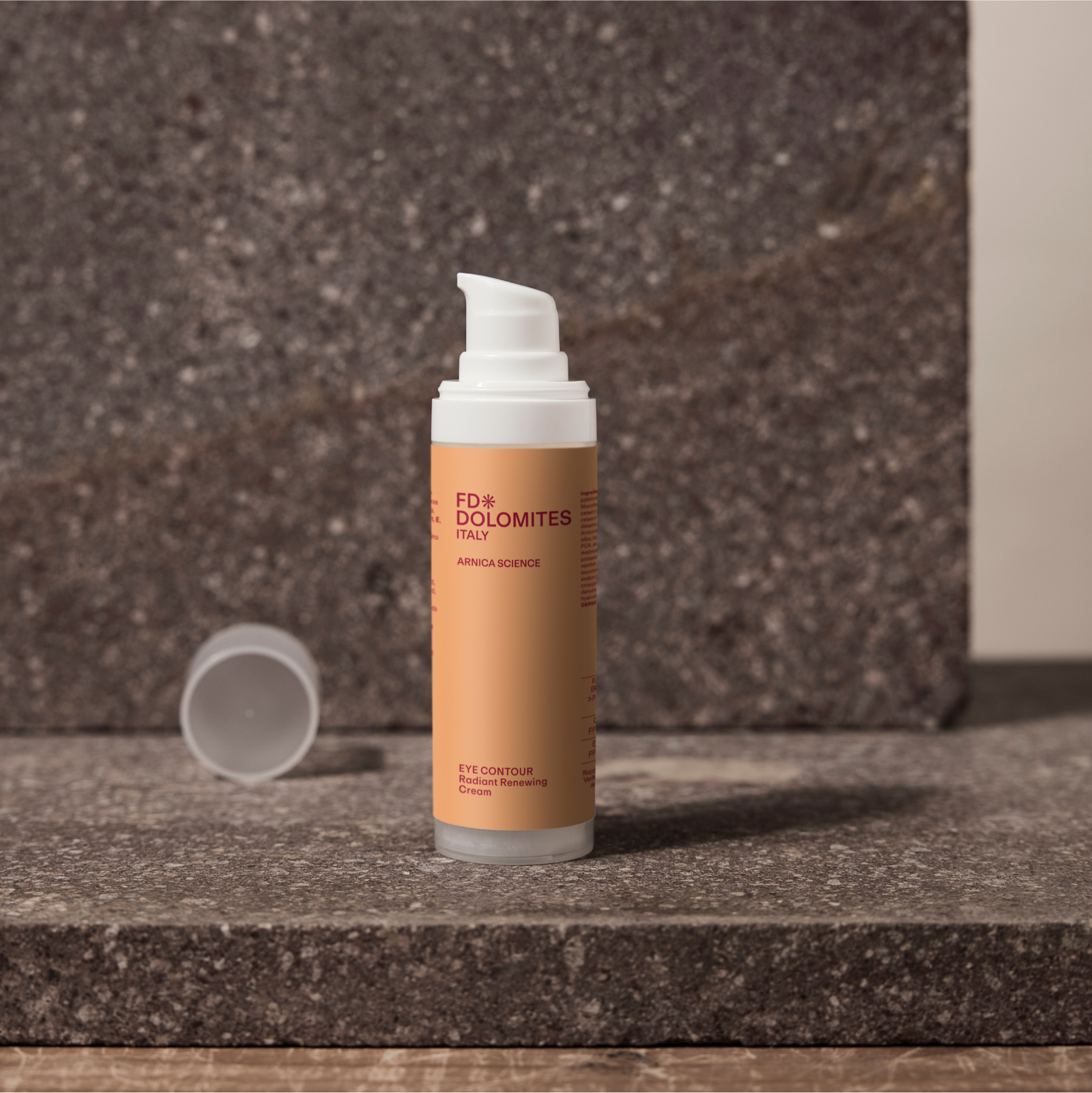 Eye Contour 30ml crema perioculare illuminante drenante senza profumo airless FD Dolomites