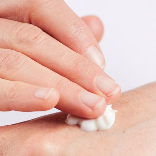 Urto Cream texture ricca profumo delicato dermatologicamente testata ringiovanimento FD Dolomites